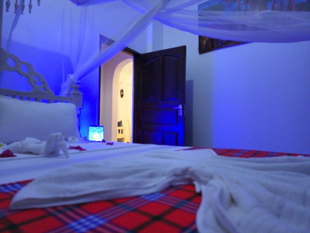 Ocean Breeze Homes Watamu 3 Bedroom Free Wi-Fi And Parking Exterior photo