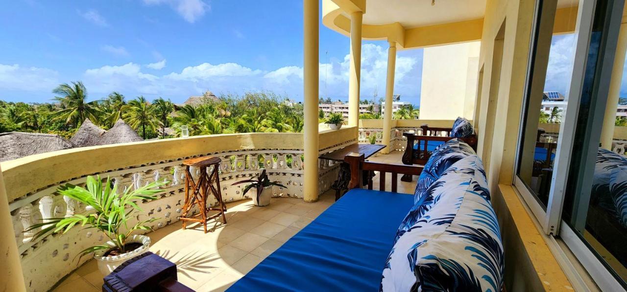 Ocean Breeze Homes Watamu 3 Bedroom Free Wi-Fi And Parking Exterior photo