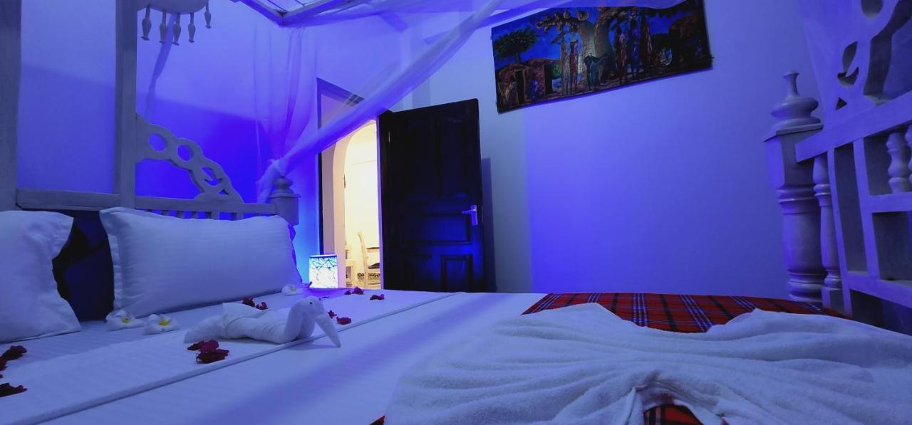 Ocean Breeze Homes Watamu 3 Bedroom Free Wi-Fi And Parking Exterior photo