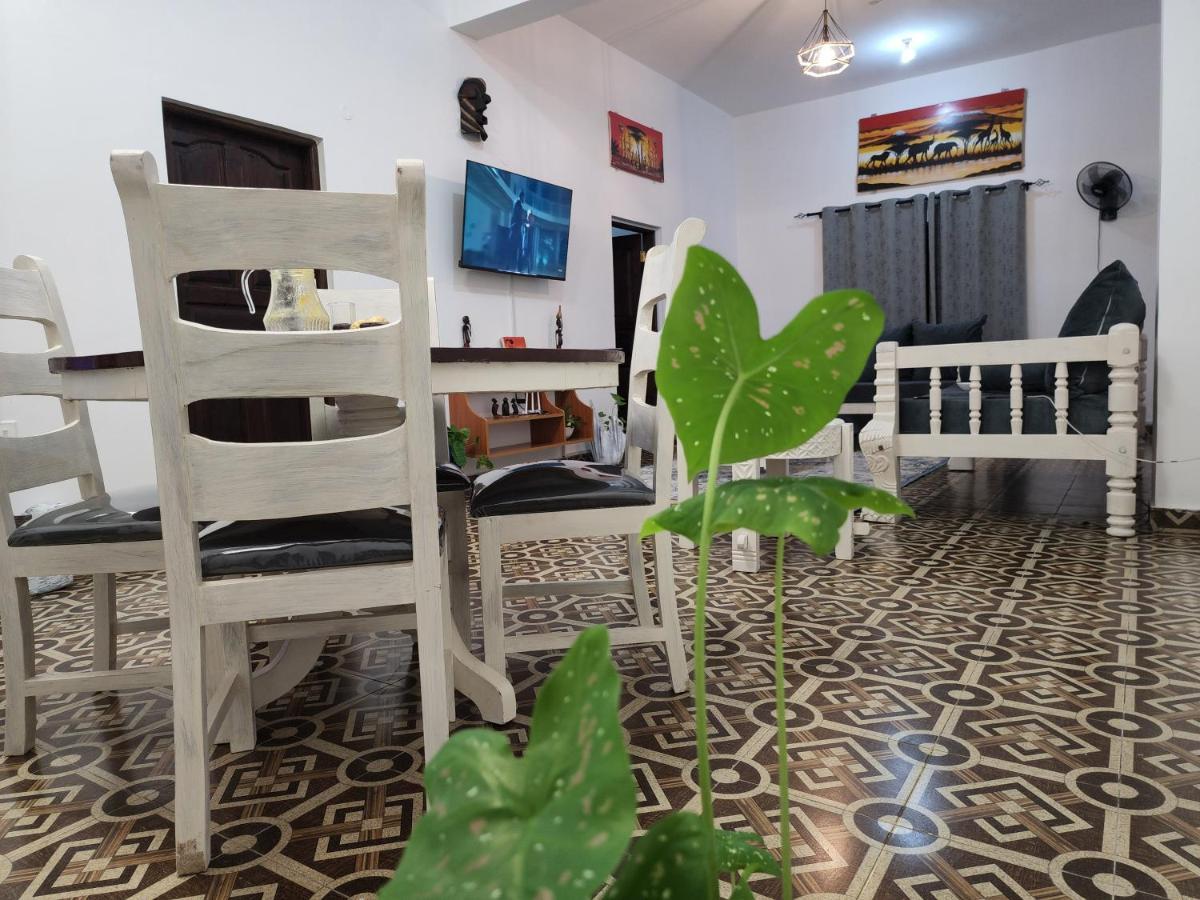 Ocean Breeze Homes Watamu 3 Bedroom Free Wi-Fi And Parking Exterior photo